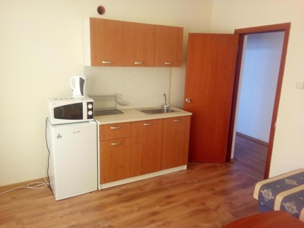 Хотел Черноморец Exterior foto